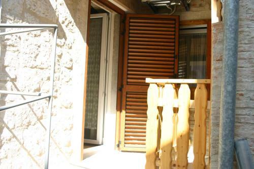 Hostal Studio Apartment La Maison De Catherine