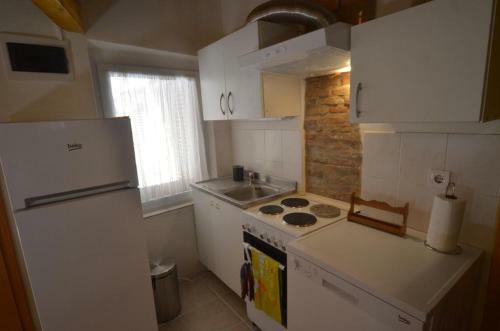 Hostal Studio Apartment La Maison De Catherine