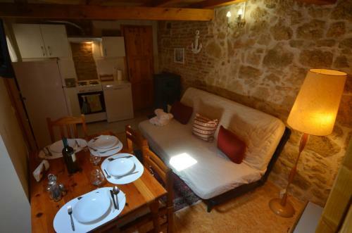 Hostal Studio Apartment La Maison De Catherine