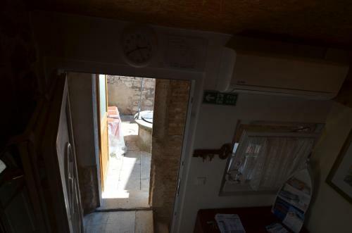 Hostal Studio Apartment La Maison De Catherine