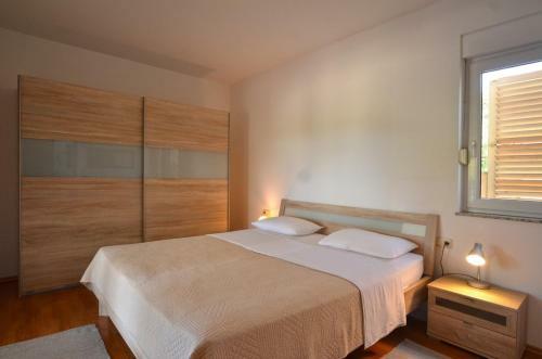 Hostal Sistak House