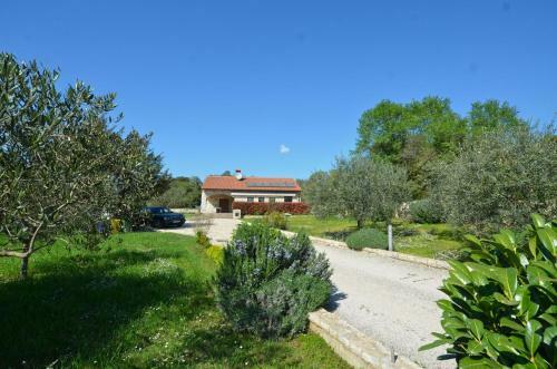 Hostal Sistak House