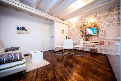 Apartment Pisinium