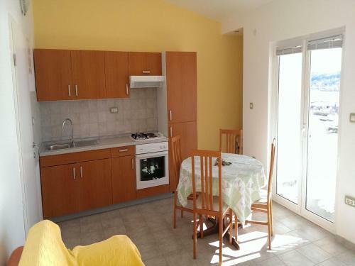 Apartments Mare