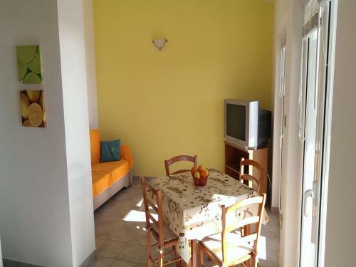 Apartments Mare