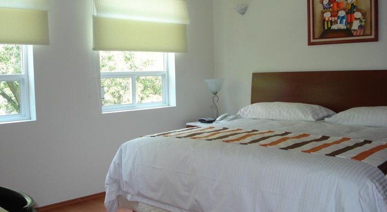 Hotel Suites Taine