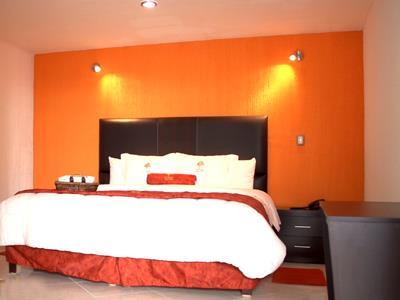 Hotel The Lit 13