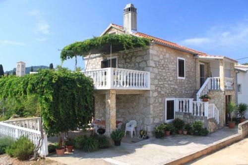 Apartment Sali 8084b