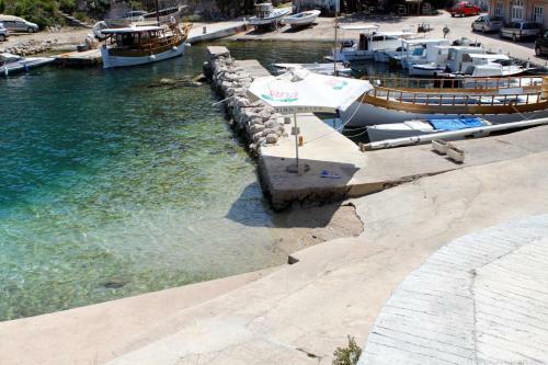 Apartment Sali 8084b