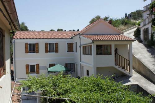 Apartments By The Sea Sali (dugi Otok) - 898