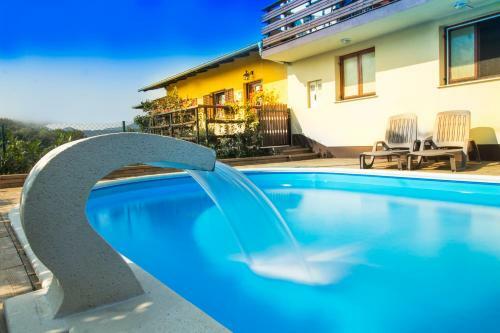 Hostal Guesthouse Pavlin