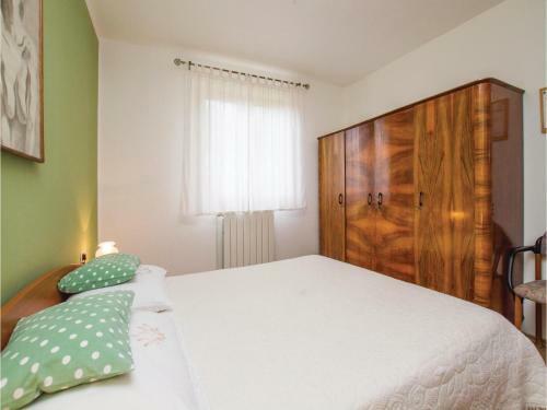 Holiday Home Vrecari I
