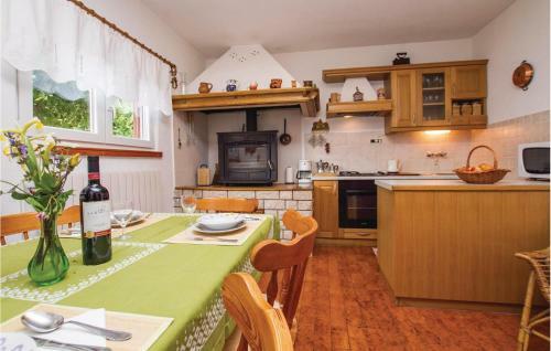 Holiday Home Vrecari I