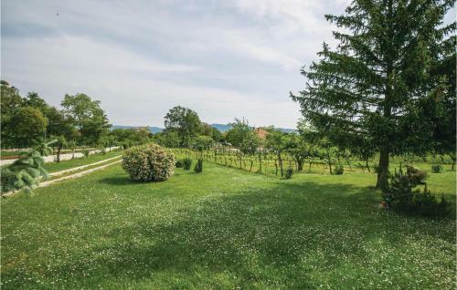Holiday Home Vrecari I