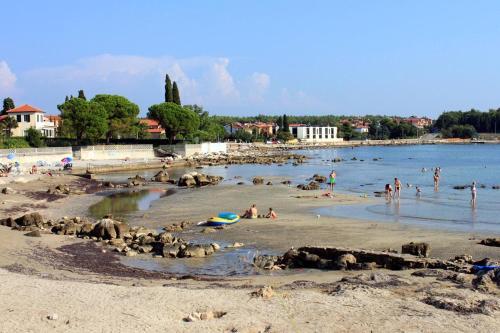 Apartment Zambratija 14557a