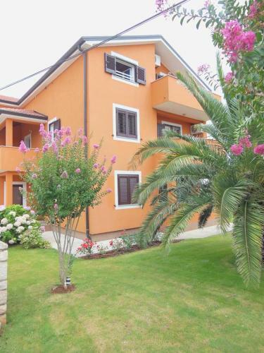 Apartment Zambratija 14557a