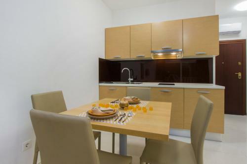 Apartments Villa Tramonto