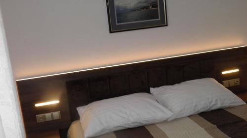 Apartments By The Sea Selce (crikvenica) - 2392