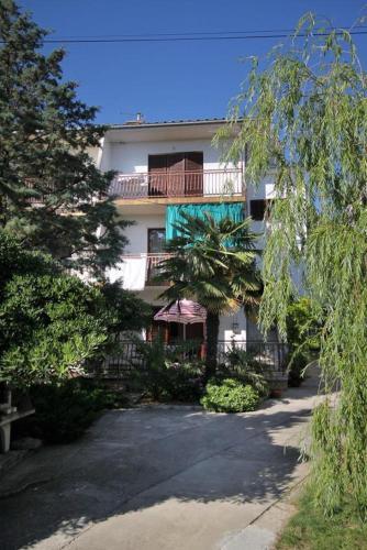 Apartment Selce 5495b