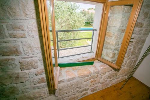 Apartamentos Abortolami With Pool And Garden
