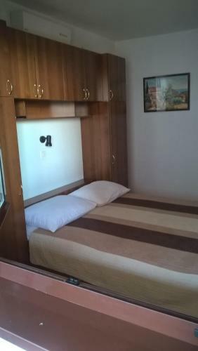 Apartments Jurlina