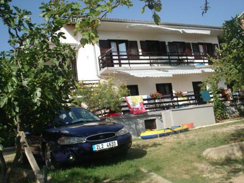 Apartments Jurlina