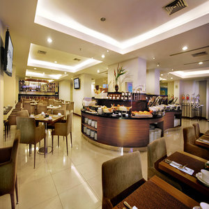 Aston Pluit Hotel & Residence