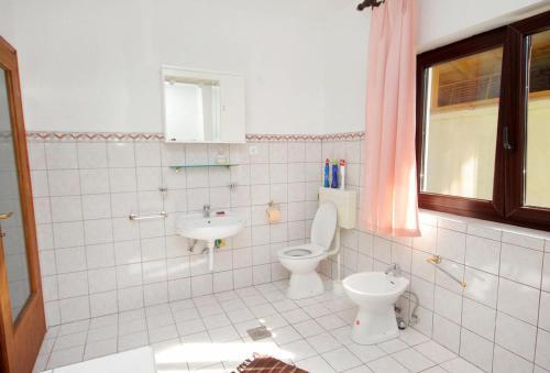 Apartments With A Parking Space Senj - 5559