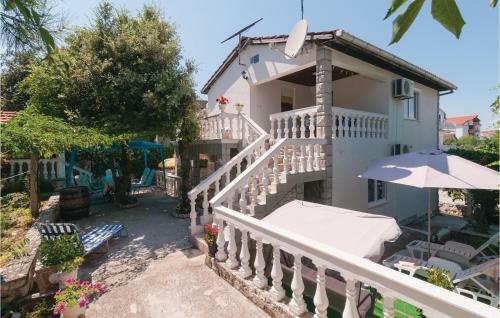Holiday Home Mala Ostrica I