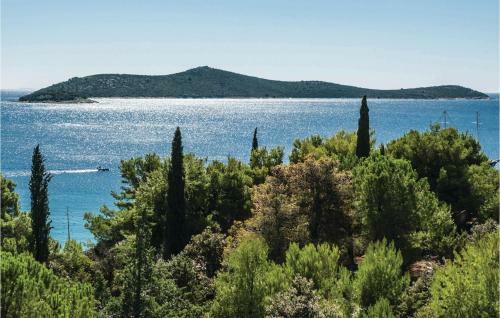 Holiday Home Mala Ostrica I