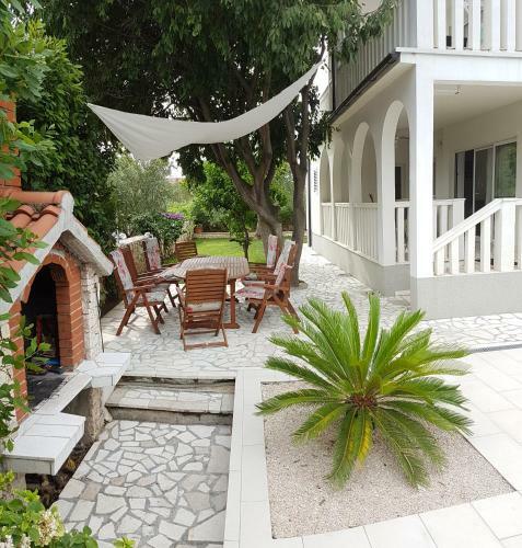 Villa Ana