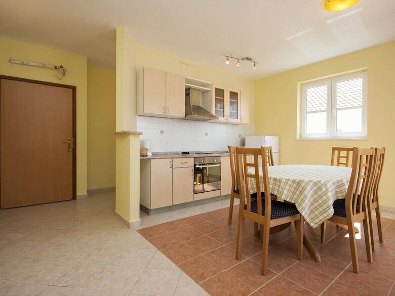 Villa Holiday Home �eljko