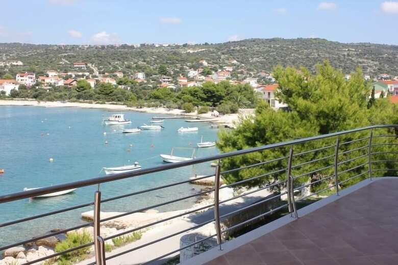 Villa Holiday Home �eljko