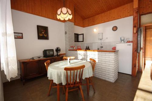 Apartments By The Sea Sevid (trogir) - 5221