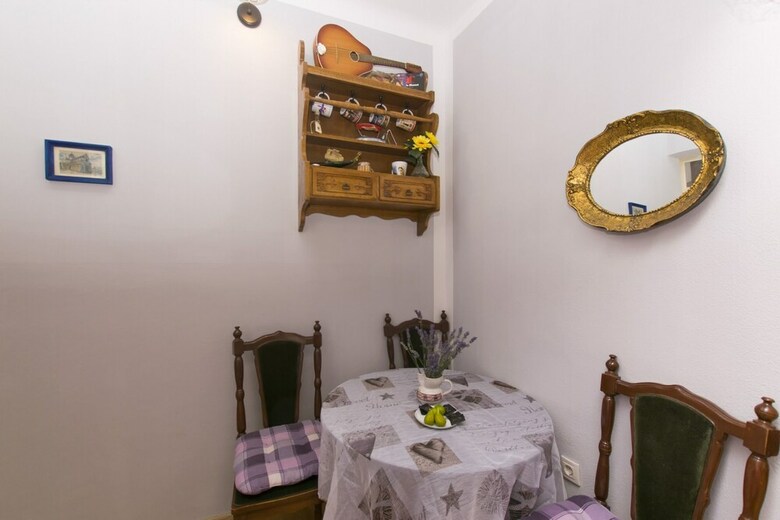 Apartment Nikolina