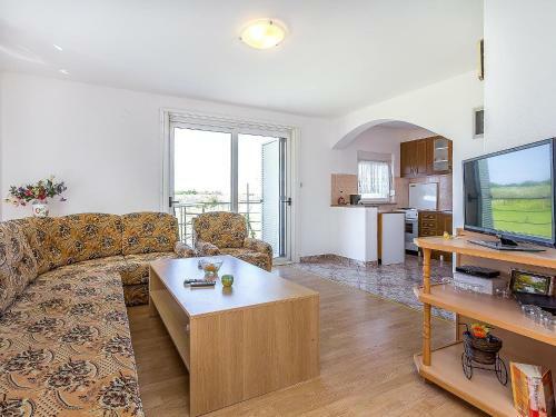 Holiday Home Pul 697