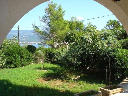 Apartment In Silo/insel Krk 14599