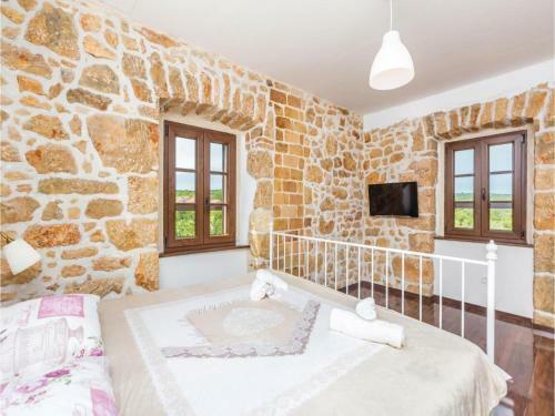 Two-bedroom Holiday Home In Silo
