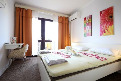 Hostal Guest House Zeba & Riviera