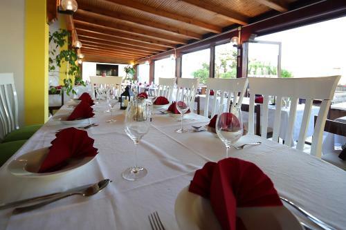 Hostal Guest House Zeba & Riviera