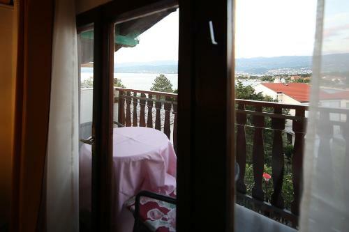 Hostal Guest House Zeba & Riviera