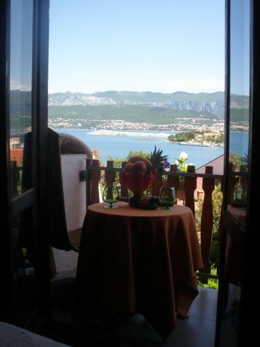 Hostal Guest House Zeba & Riviera