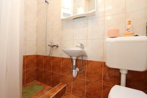Apartments In Silo/insel Krk 13584