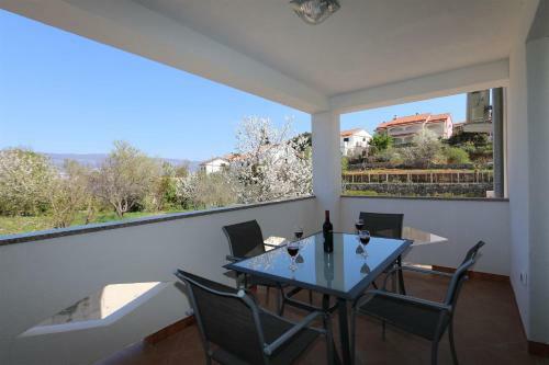 Apartments Mrakovcic M.