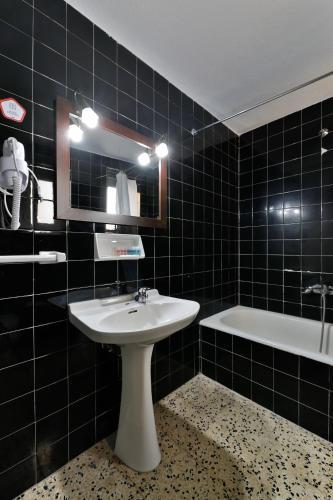 Hostal Hospeder�a Restaurante Pilar Villacast�n