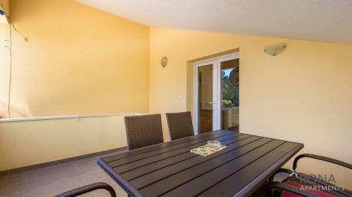 Rona Apartments Zlatko