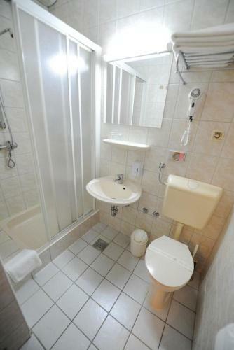 Hostal Triple Room Sinj 14466c