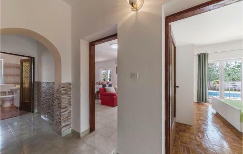 Apartment Liznjan Plekuti