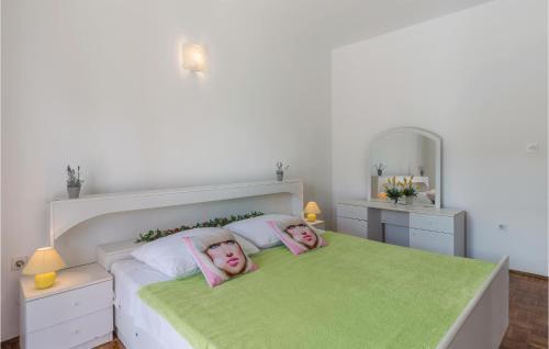 Apartment Liznjan Plekuti