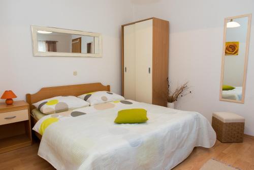 Hostal Rooms An?ela